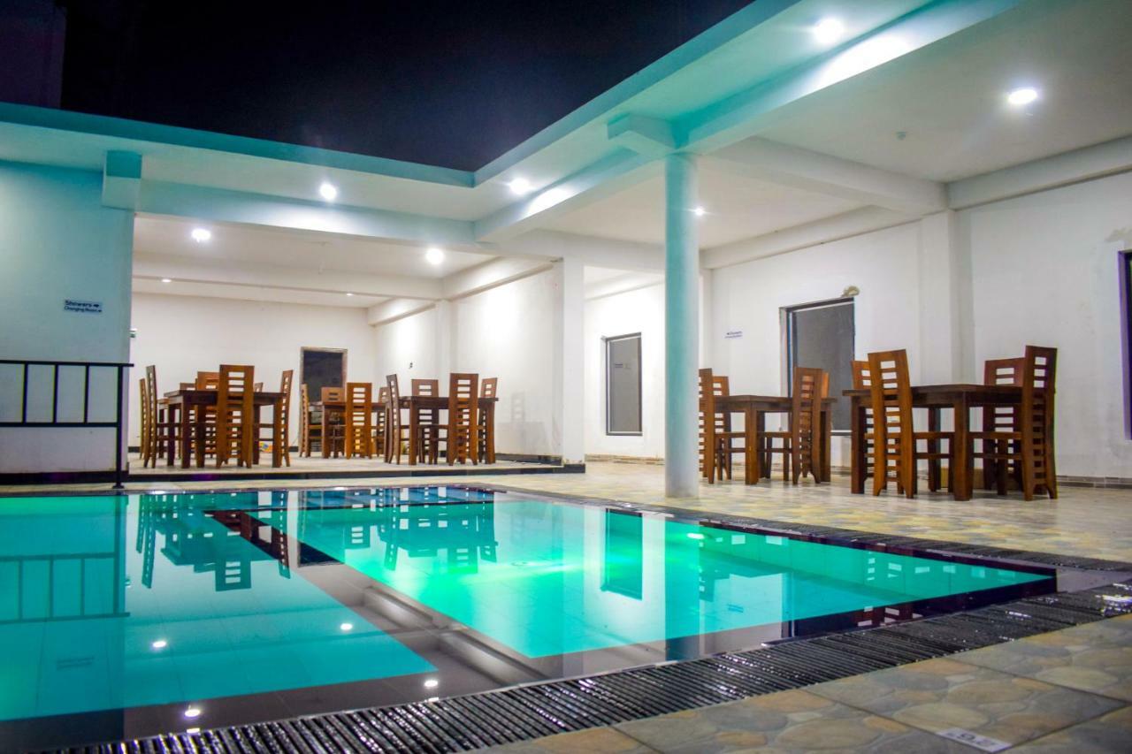 Lion Resort Polonnaruwa Exteriér fotografie