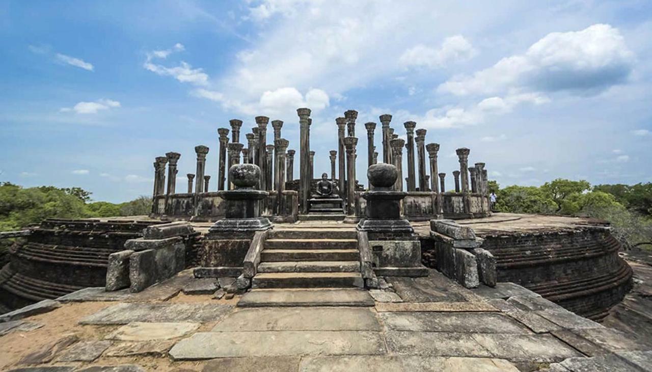 Lion Resort Polonnaruwa Exteriér fotografie
